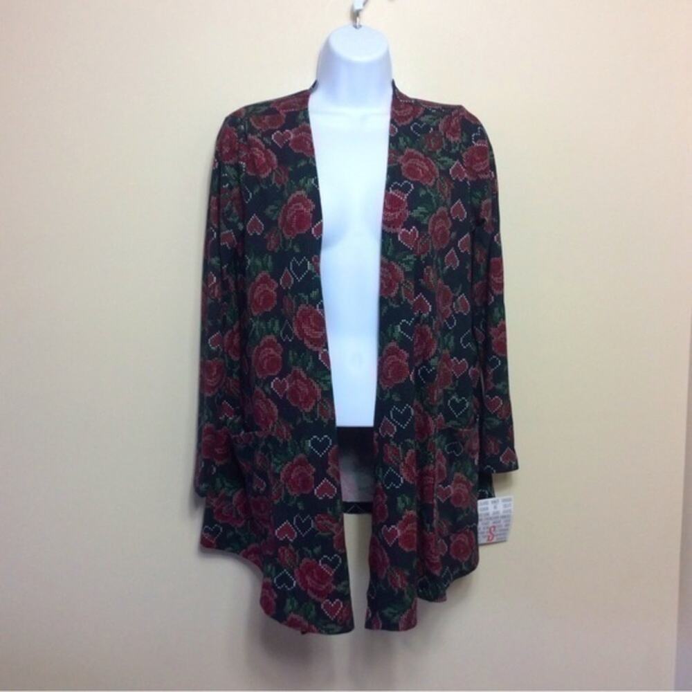 NWT Lularoe Caroline heart print cardigan. Small Stretch spandex